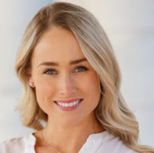 Meet your Posher, Amelia